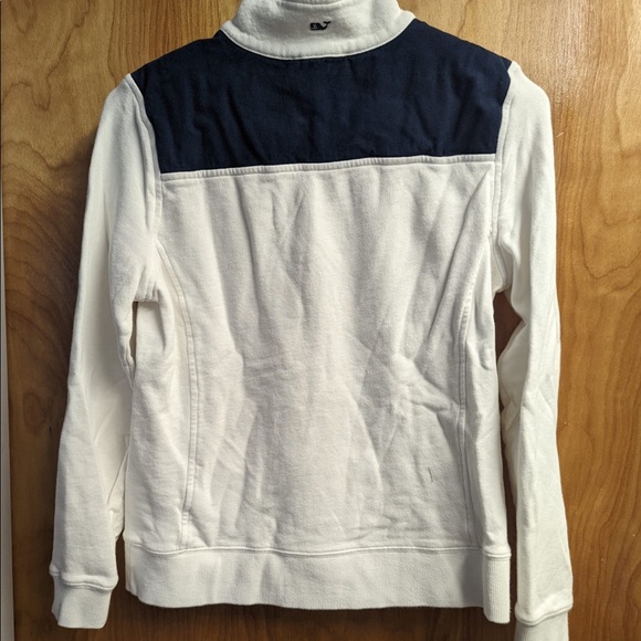 Vineyard vines quarter zip - Picture 2 of 3